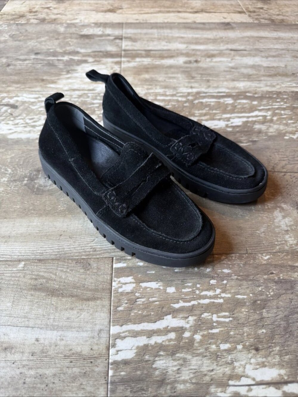 VIONIC Uptown Loafers Black Suede Arch Support Comfort Shoes Women’s 5